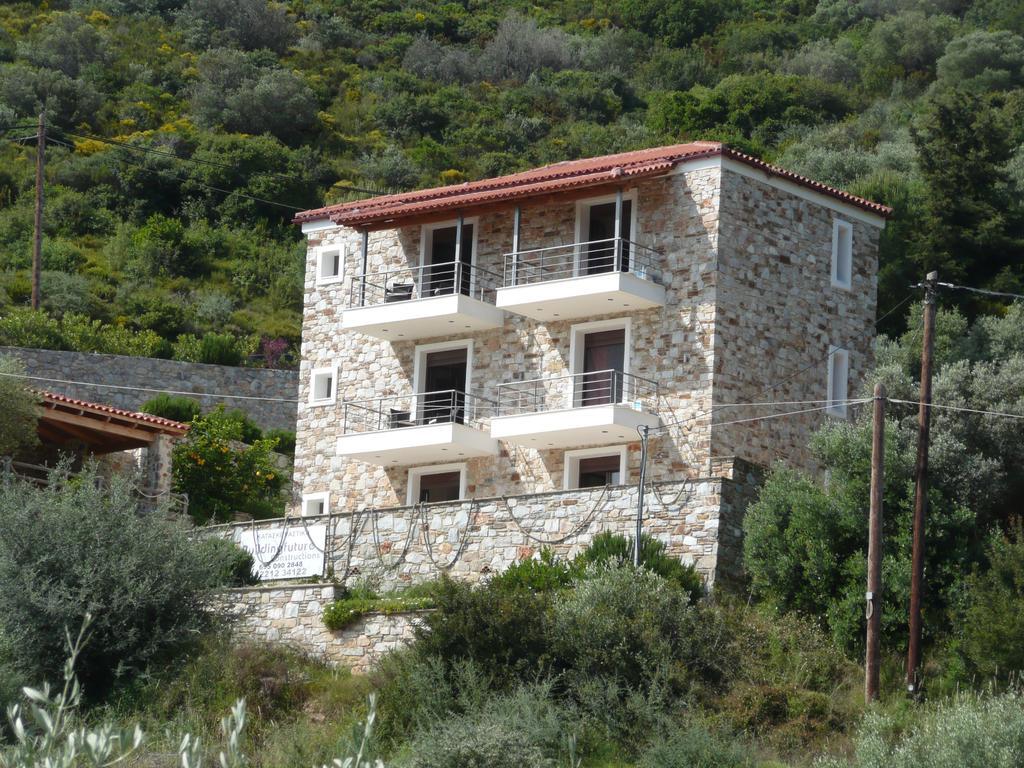 Labetia Apartments Agio Apóstoloi Exterior foto